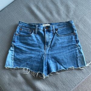 Madewell Jeans Shorts in Size 30